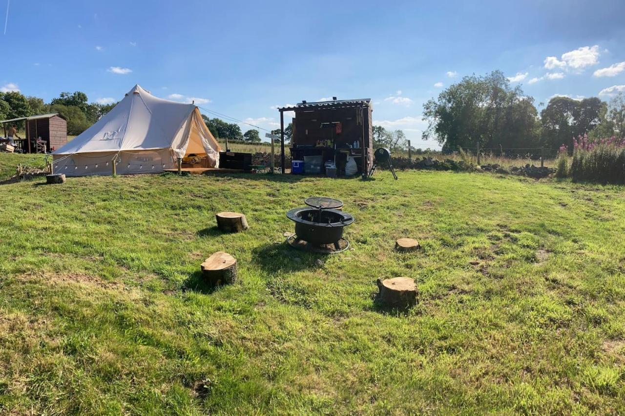 Roaches Retreat Family Glampsite, Rocky Reach Bell Tent With Outdoor Adventures And Campfire Nights Upper Hulme Bagian luar foto